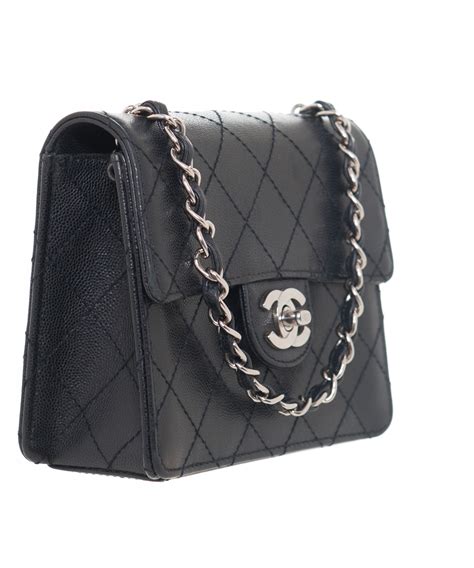 chanel vintage small flap bag